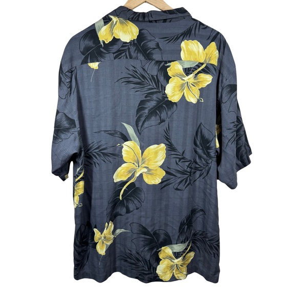 VTG Tommy Bahama Men’s Large 100% Silk Hawaiian Camp Shirt Vacation Button Down - Picture 6 of 8